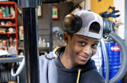 Gutt på fritidsklubb